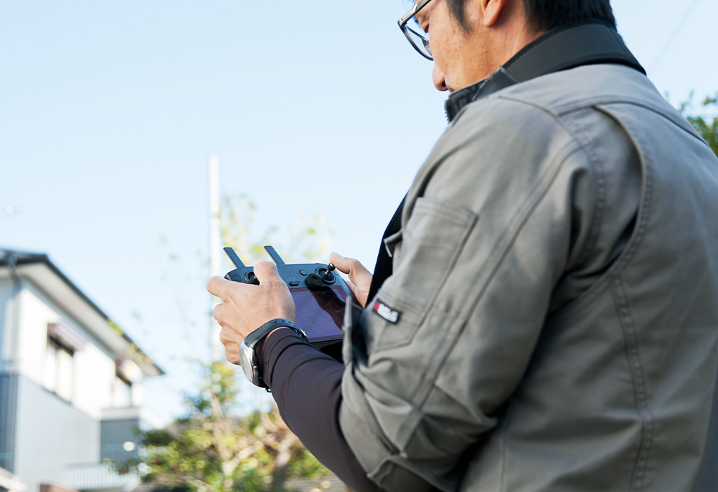ドローンを活用した雨漏り診断